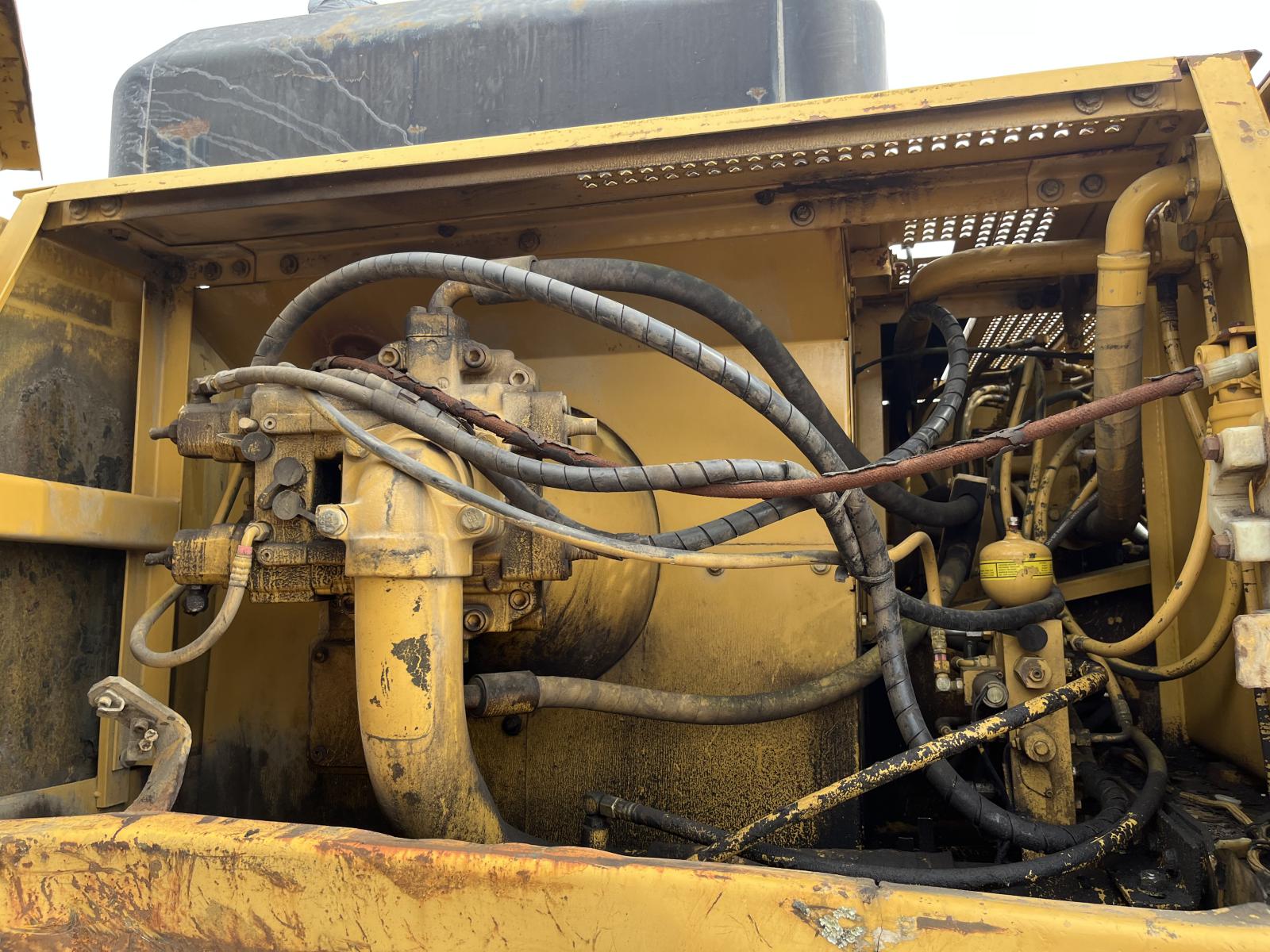 ./imagenes/INVOICE/2019/18208/CAT 330L (12).JPG